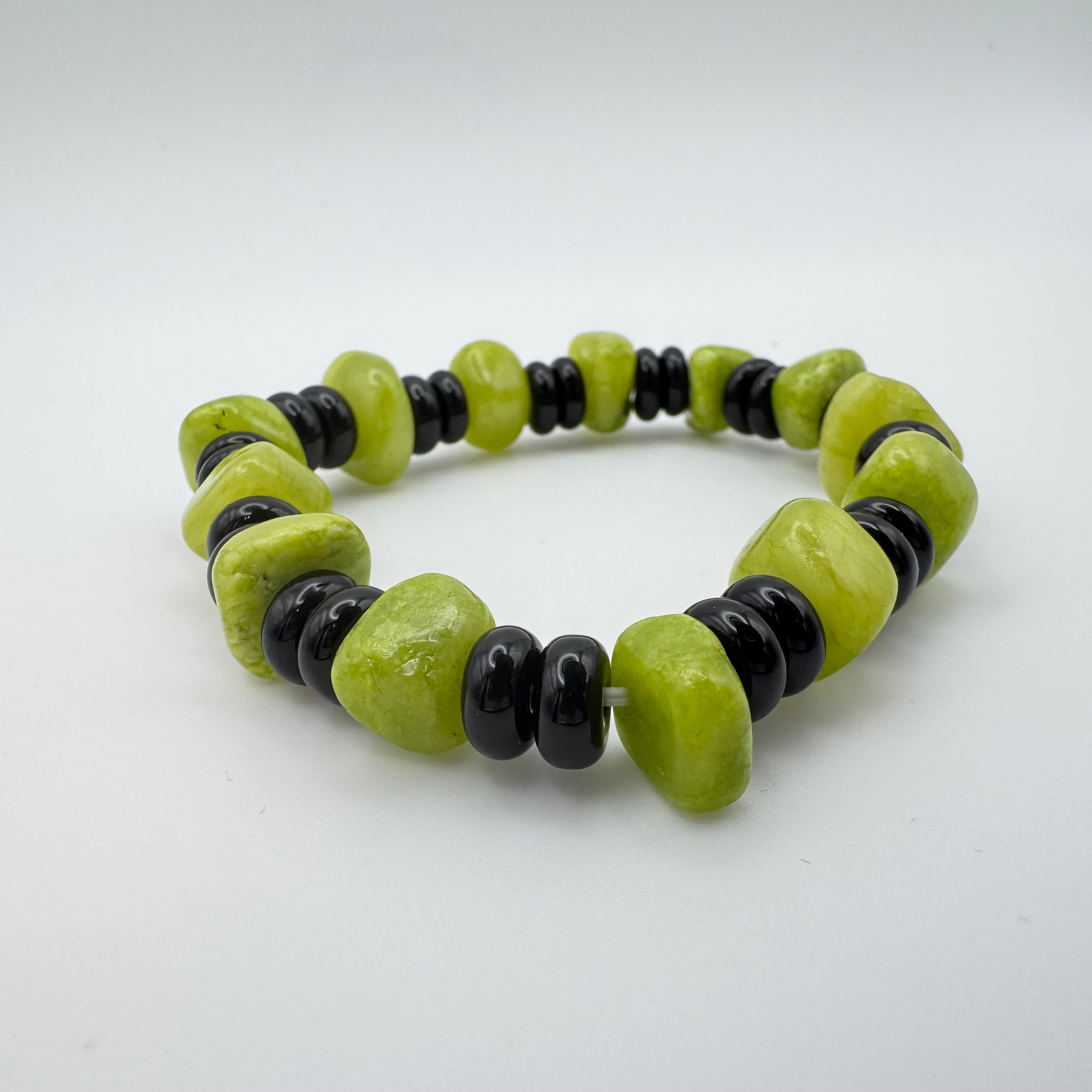 Verdant Agate & Black Glass Bracelet